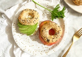 Bagels de almendra y yogur: la deliciosa receta para un desayuno saciante y nutritivo