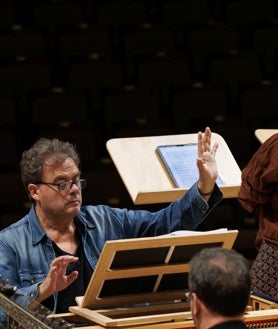 Imagen secundaria 2 - Algunos instantes del ensayo acústico antes del concierto, donde la Accademia Bizantina interpretó 'Il Giustino', de Antonio Vivaldi