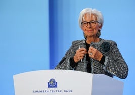 Lagarde advierte que la guerra arancelaria disparará la inflación