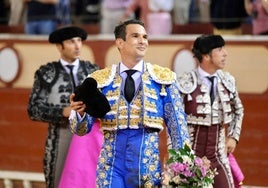 La faena de Manzanares al quinto toro de la tarde en la Plaza de El Puerto, la mejor de la temporada en la provincia de Cádiz
